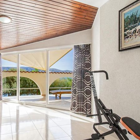 Galapagus Privat Beach & Boat Dock Apartamento Metajna Exterior foto